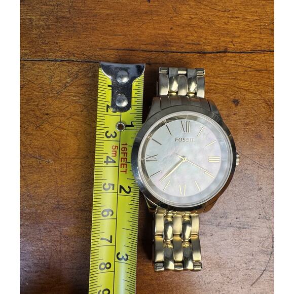 Fossil Woman's Gold-Tone BQ1757 Watch Mother of Pearl Dial Stainless Steel Roman - Picture 14 of 16